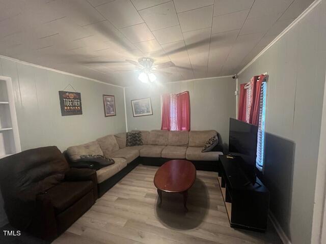 340 Cavel Chub Lake Road Roxboro, NC 27574 - Photo 7 of 12 a living room with furniture