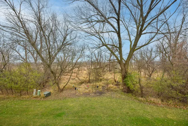 $299,900 | 636 Pewaukee Road, Unit H, Pewaukee, WI 53072