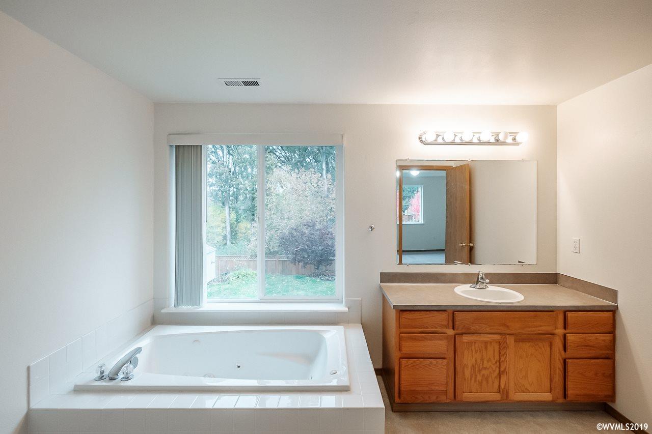 6542 Looney Lane Southwest Albany, OR 97321 - Photo 36 of 41