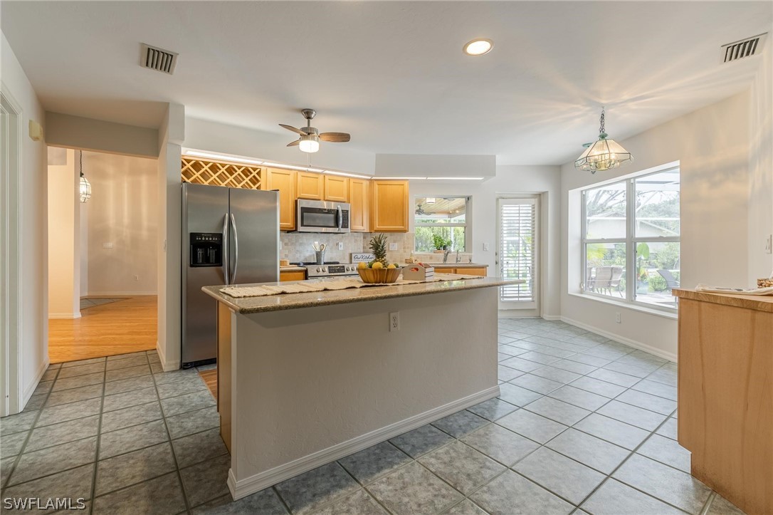 17250 Frank Road Alva, FL 33920 - Photo 8 of 35 Gallery Image 8