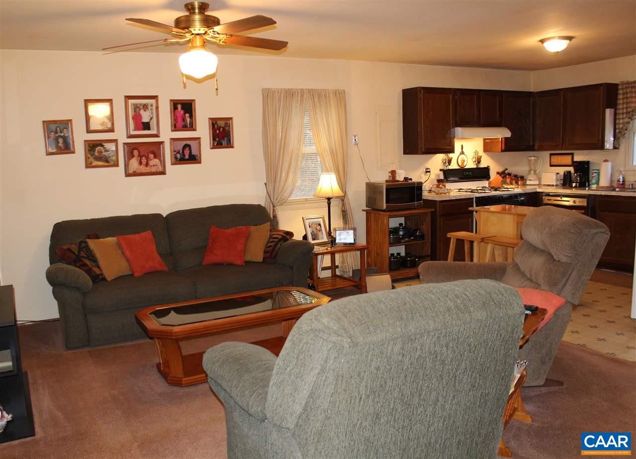 4143 Orange Road Aroda, VA 22709 - Photo 3 of 16 a living room with furniture and kitchen view
