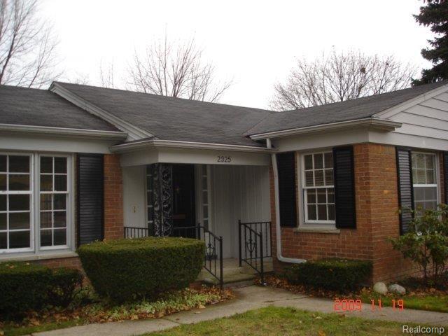2325 West Maple Road Birmingham, MI 48009 - Photo 1 of 16 FRONT