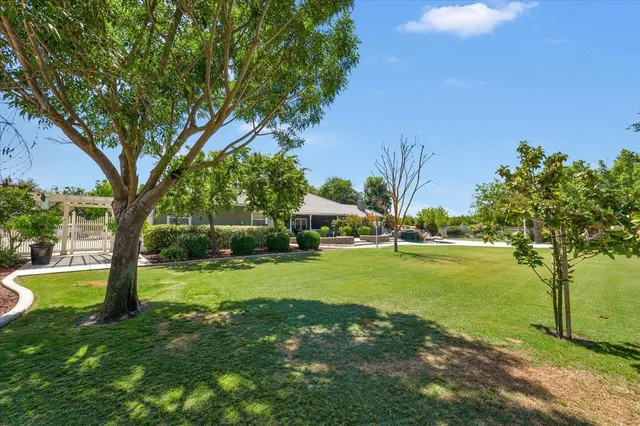 $3,500,000 | 8401 Mayer Avenue, Bakersfield, CA 93314