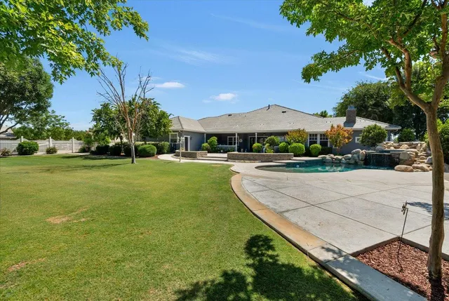 $3,500,000 | 8401 Mayer Avenue, Bakersfield, CA 93314