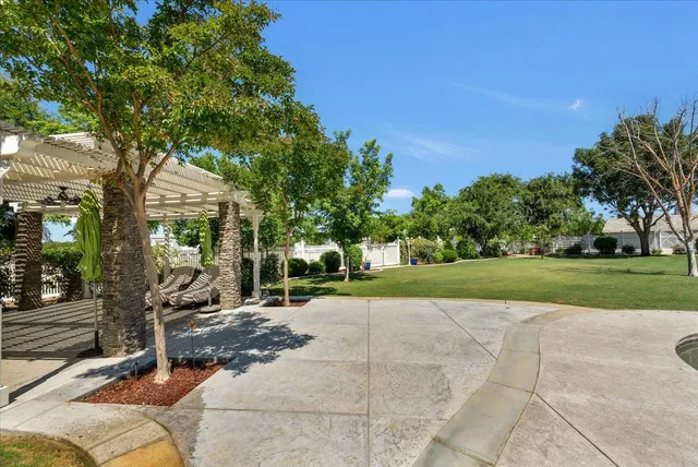 $3,500,000 | 8401 Mayer Avenue, Bakersfield, CA 93314