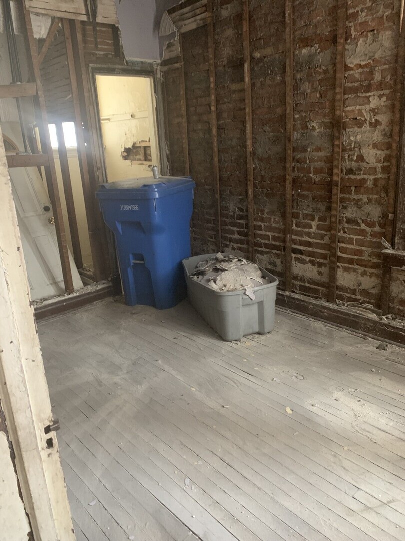 6840 South Indiana Avenue Chicago, IL 60637 - Photo 5 of 10