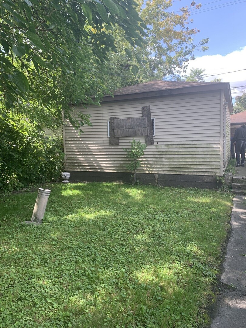 6840 South Indiana Avenue Chicago, IL 60637 - Photo 9 of 10