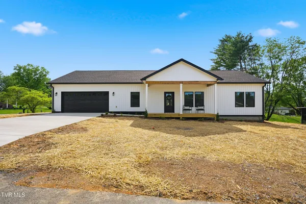 $359,985 | 112 Lamont Road, Bristol, VA 24201