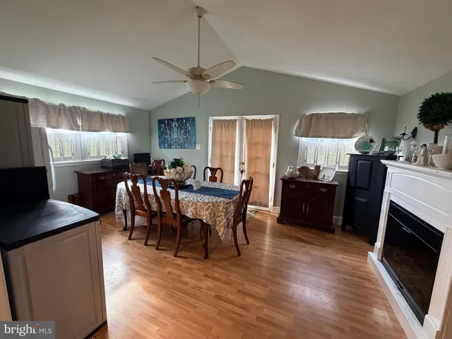 $250,000 | 1471 Tallylynn Avenue, Marcus Hook, PA 19061