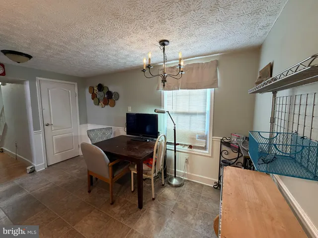 $250,000 | 1471 Tallylynn Avenue, Marcus Hook, PA 19061