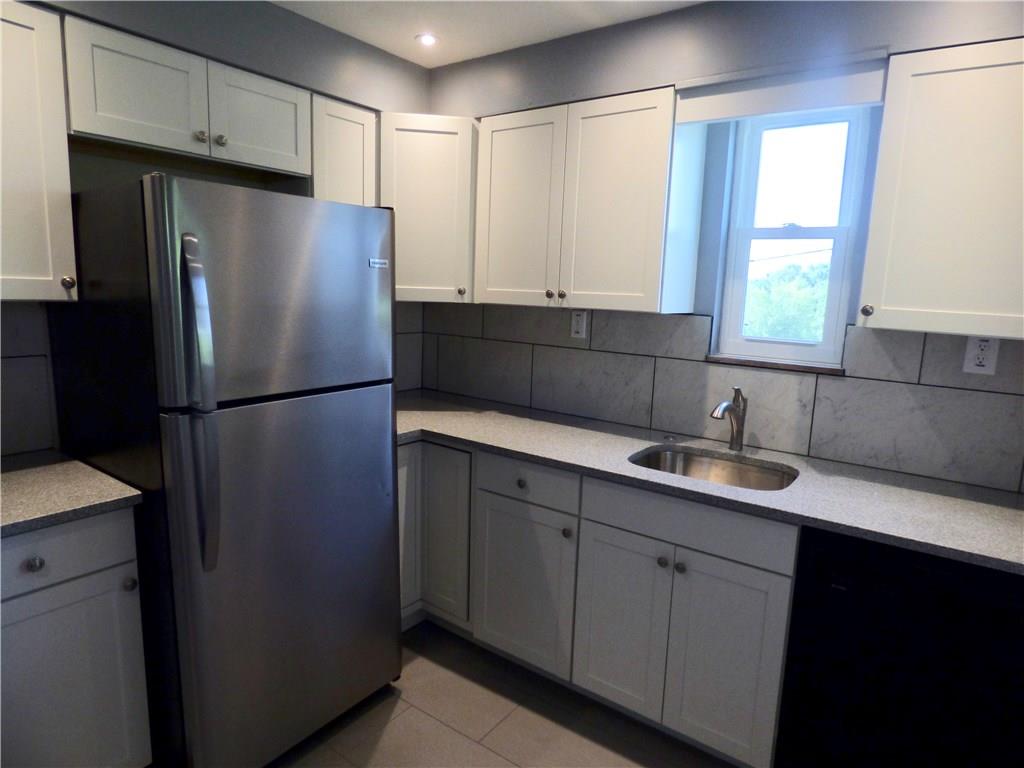 3540 Oakleaf Road Pittsburgh, PA 15227 - Photo 3 of 21 Gallery Image 3