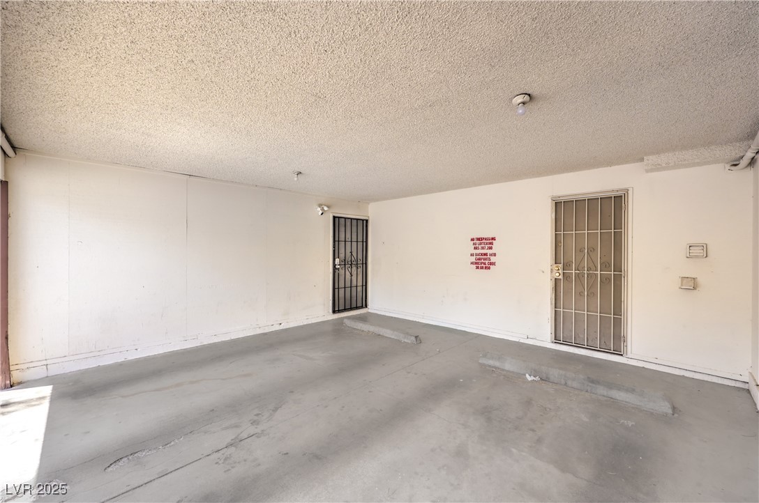 1553 Dorothy Avenue, Unit 4 Las Vegas, NV 89119 - Photo 21 of 36 View of garage