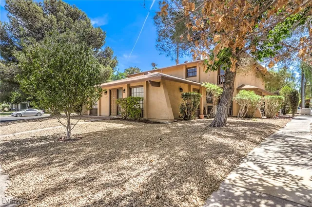 $1,430 | 1553 Dorothy Avenue, Unit 4, Las Vegas, NV 89119