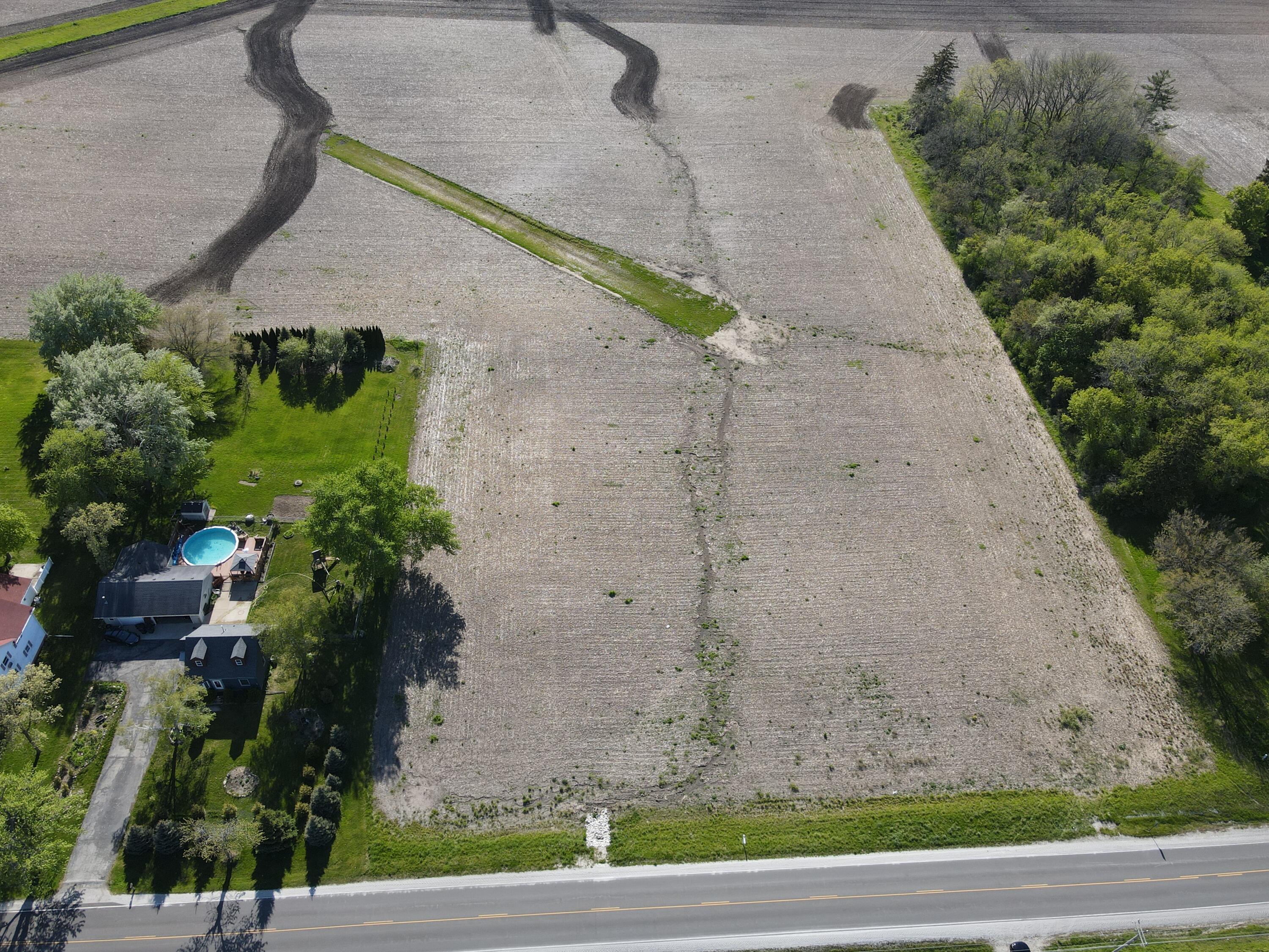4200 Nicholson Road Caledonia, WI 53126 - Photo 5 of 9 DJI_0098