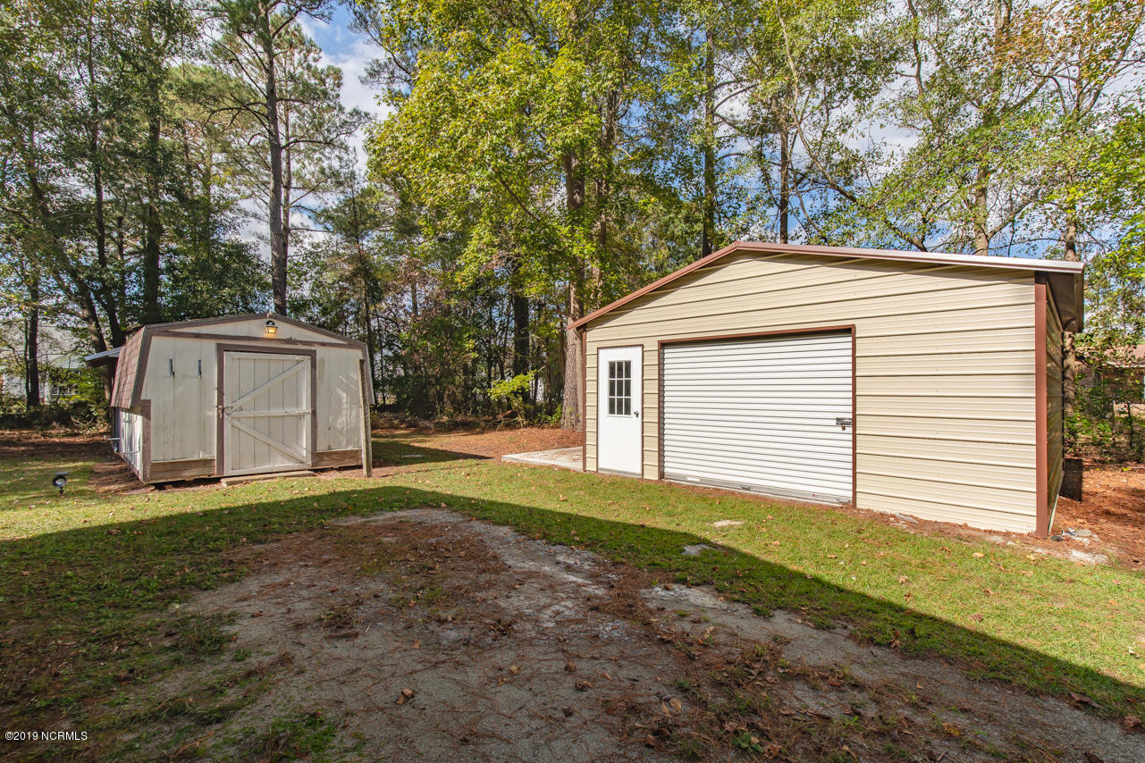 519 North Brown Road Beulaville, NC 28518 - Photo 33 of 38 35