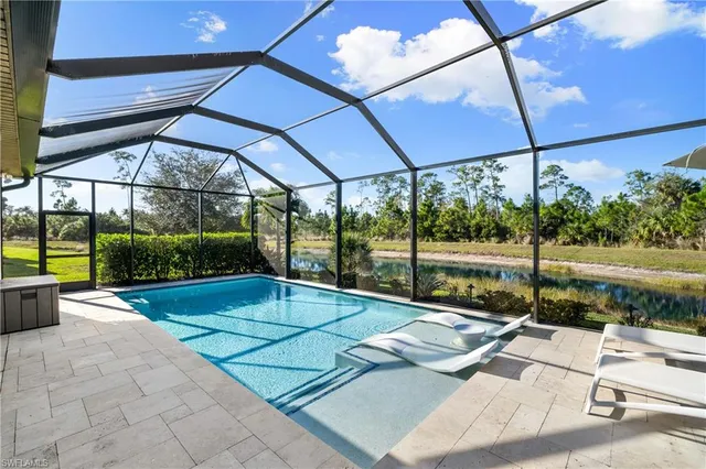 $1,075,000 | 4698 Abaca Circle, Naples, FL 34119