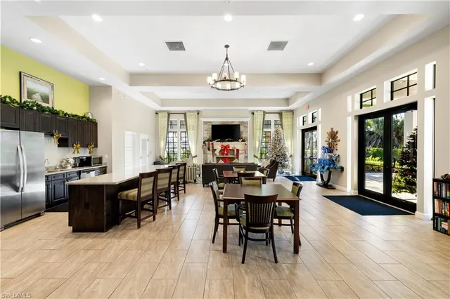 $1,075,000 | 4698 Abaca Circle, Naples, FL 34119