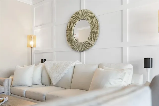 $1,075,000 | 4698 Abaca Circle, Naples, FL 34119