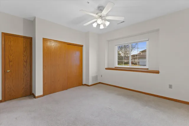 $275,000 | 4787 West Maple Leaf Circle, Greenfield, WI 53220