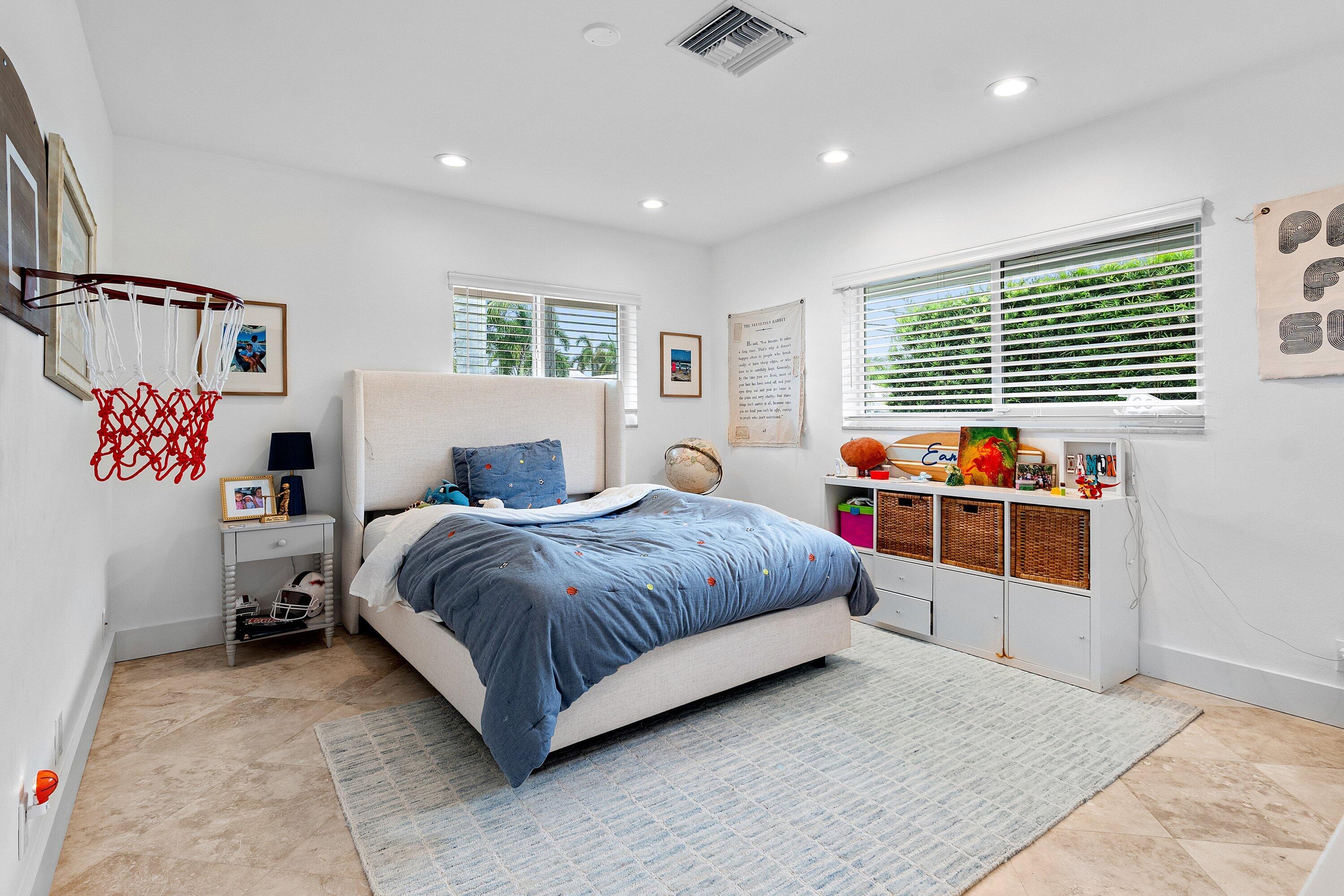 1332 Tamarind Way Boca Raton, FL 33486 - Photo 15 of 56 013-1332TamarindWay-BocaRaton-FL-33486-S