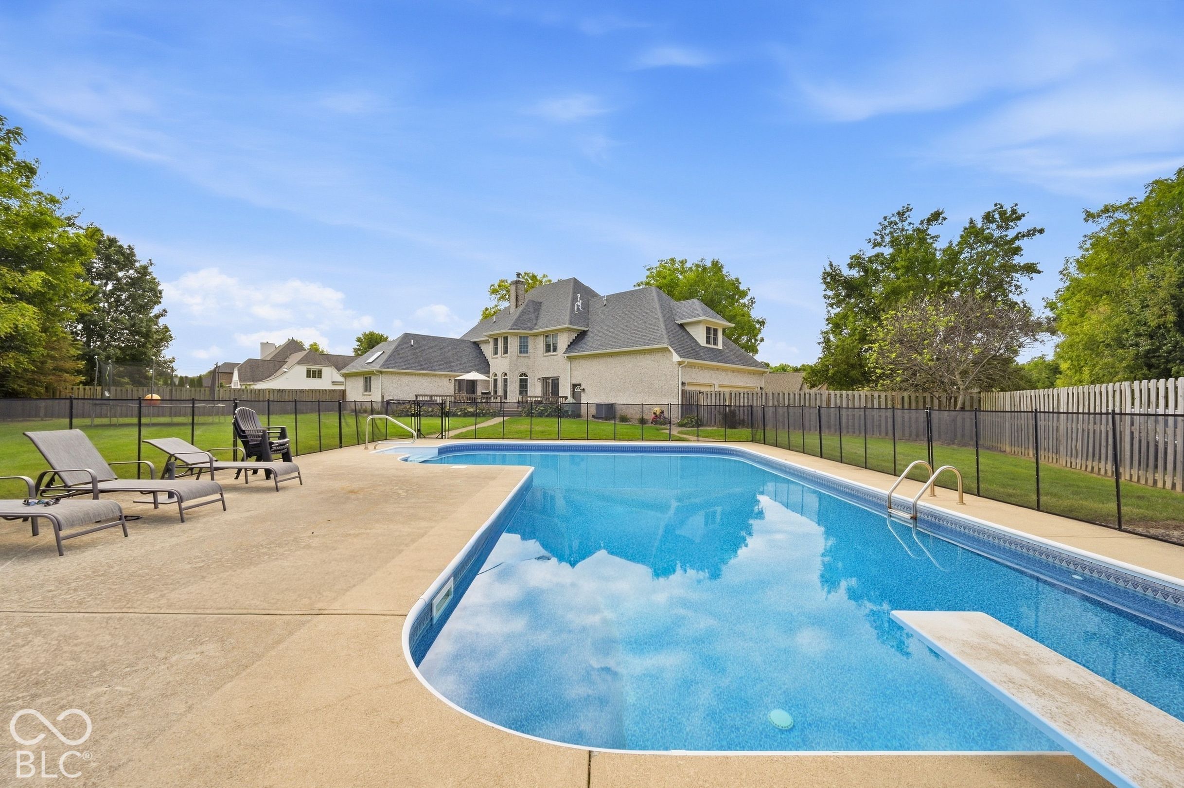 6092 South Hunters Pendleton, IN 46064 - Photo 11 of 70 Gallery Image 11