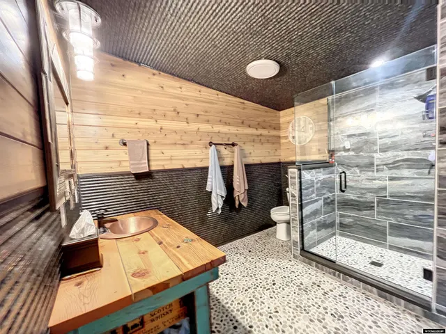 $499,000 | 200 2nd Street, Kaycee, WY 82639