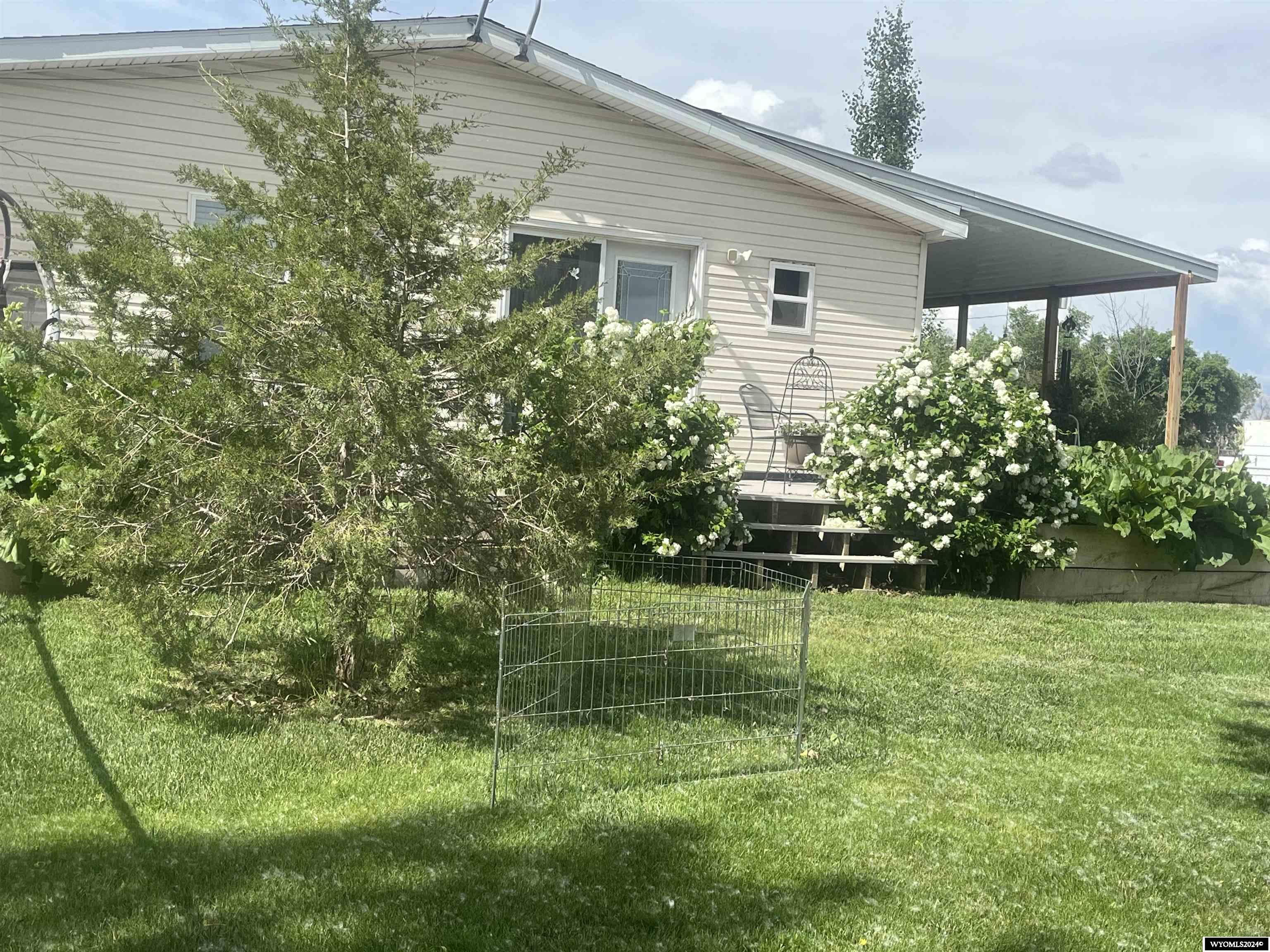 200 2nd Street Kaycee, WY 82639 - Photo 2 of 49