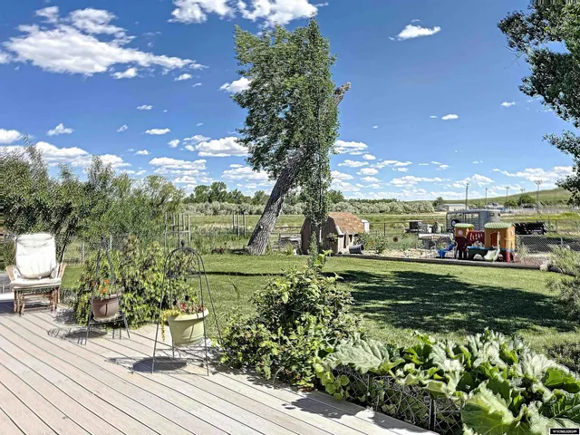 $499,000 | 200 2nd Street, Kaycee, WY 82639