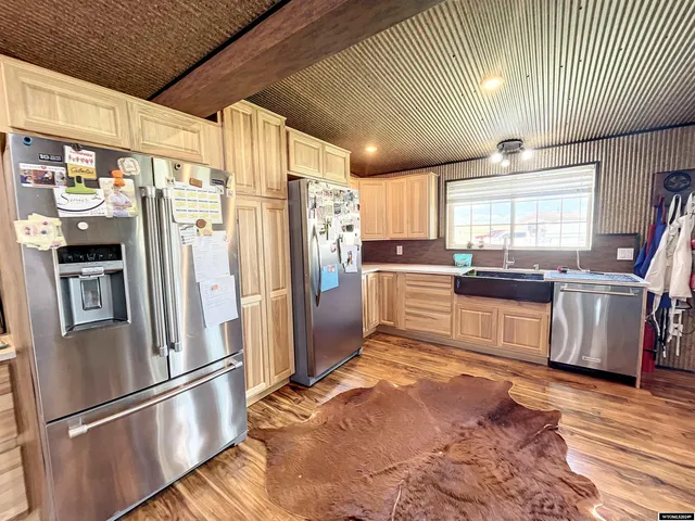 $499,000 | 200 2nd Street, Kaycee, WY 82639