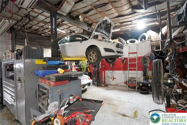 $275,000 | 1791 Centre Turnpike, Orwigsburg, PA 17961