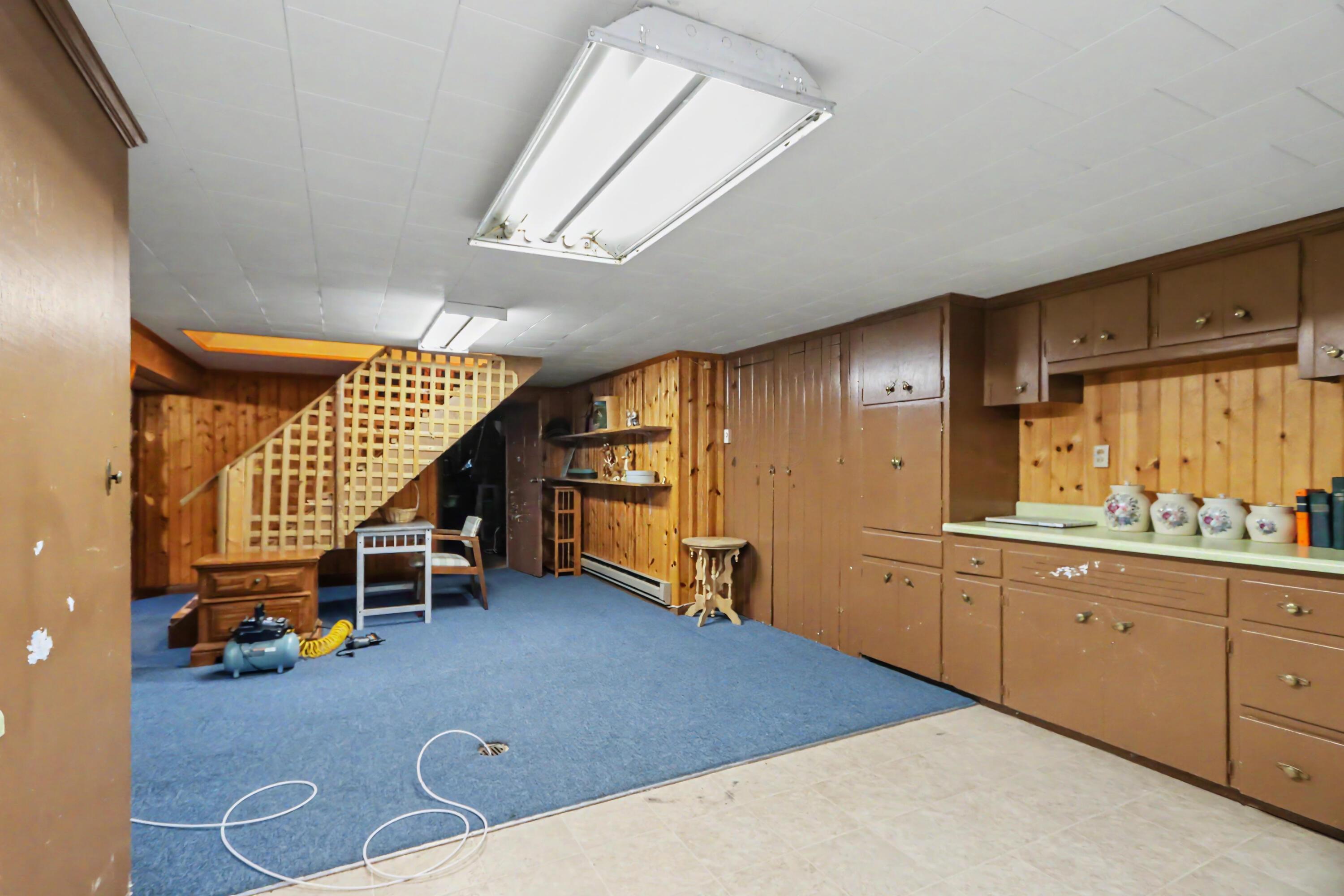 1812 Base Line Road West Plymouth, OH 44865 - Photo 26 of 43 2A5A9472
