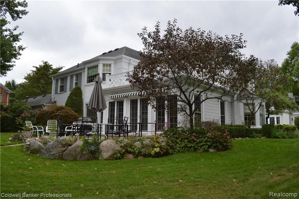 21 Beacon Hill Road Grosse Pointe Farms, MI 48236 - Photo 87 of 93
