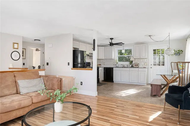 $2,800 | 40 Paolino Street, Johnston, RI 02919