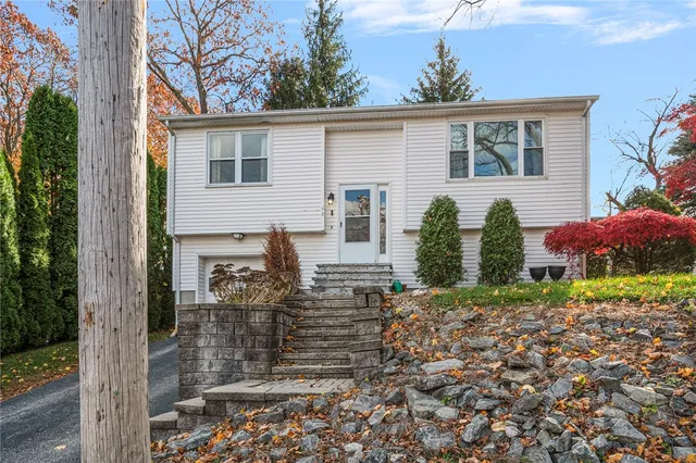 $2,800 | 40 Paolino Street, Johnston, RI 02919