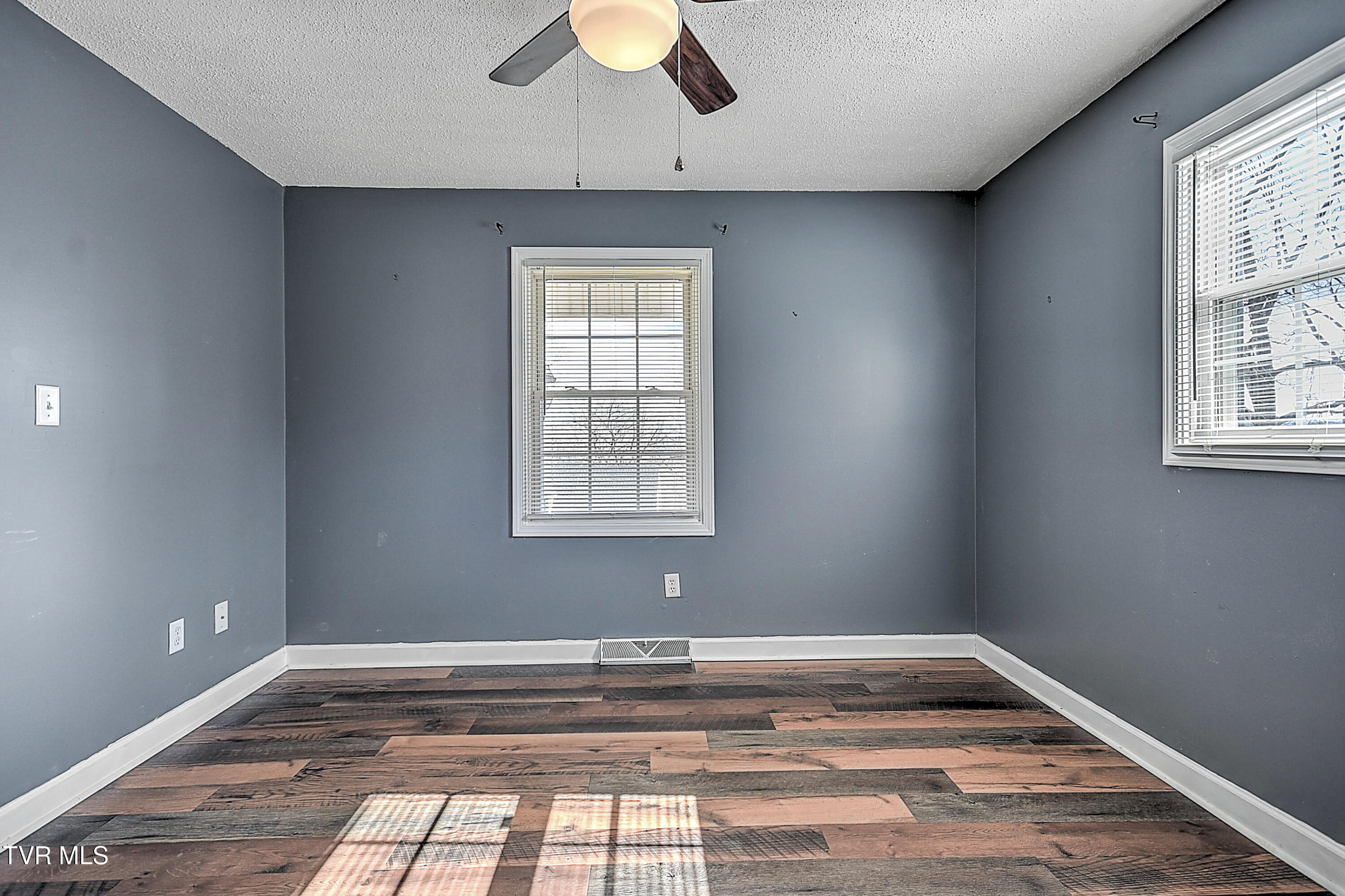288 Trail Road Bristol, VA 24201 - Photo 23 of 55 288 Trail DB-24