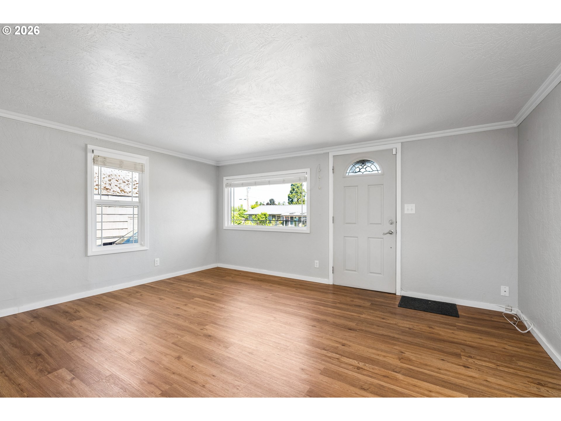 4725 Daisy Street Springfield, OR 97478 - Photo 5 of 43 Gallery Image 5