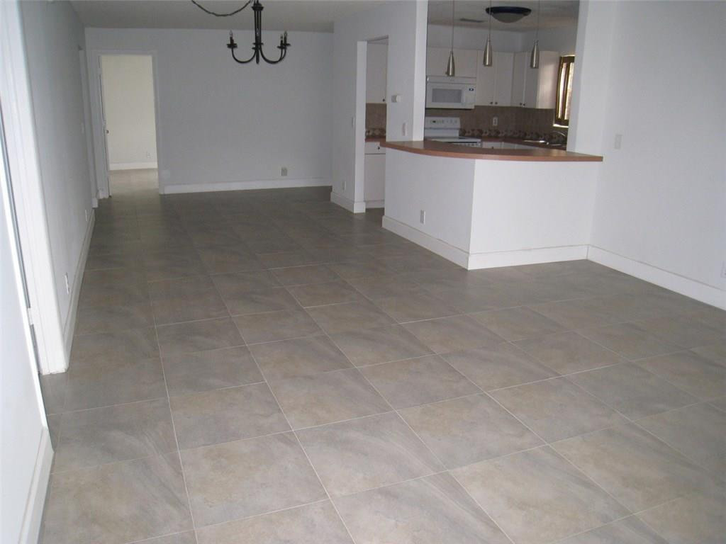 22350 Southwest 57th Circle, Unit 22350 Boca Raton, FL 33428 - Photo 8 of 10 Photo 8