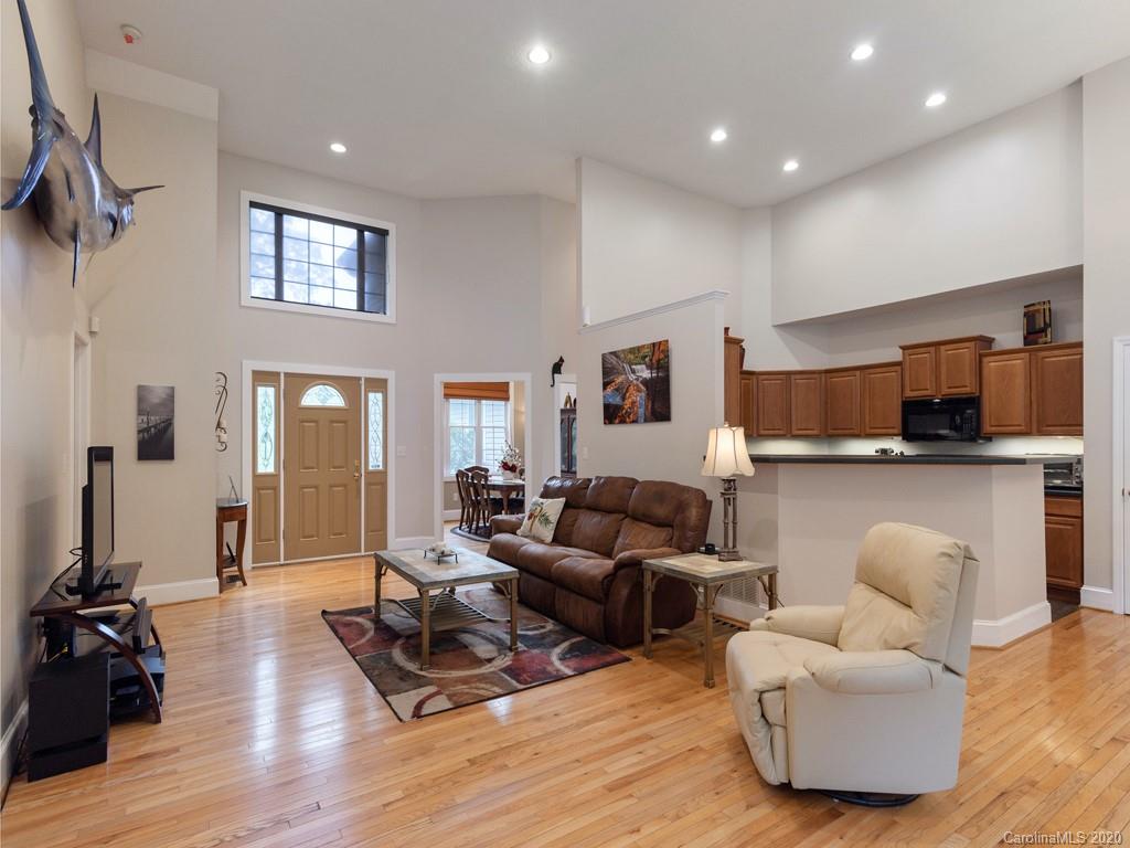 21 Winterhill Road Arden, NC 28704 - Photo 4 of 30 Gallery Image 4