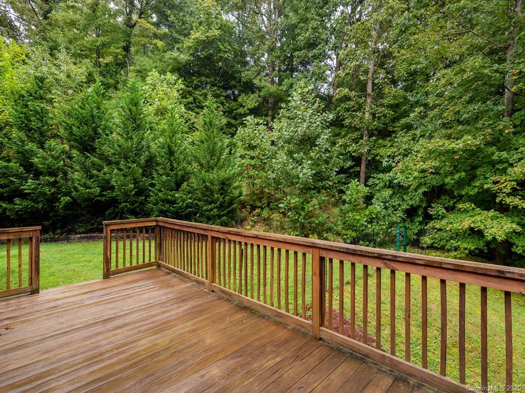 21 Winterhill Road Arden, NC 28704 - Photo 9 of 30 Gallery Image 9