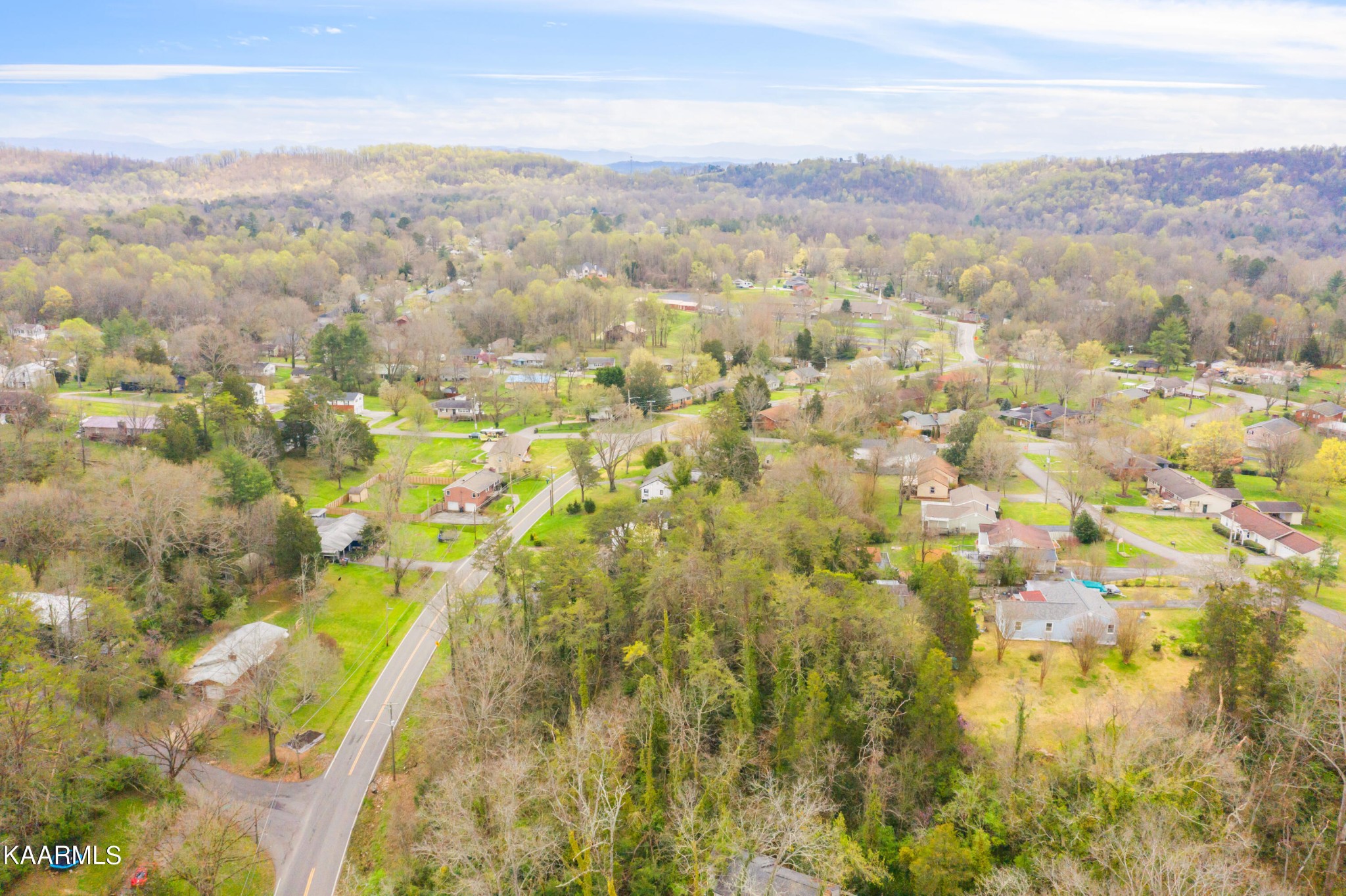 303 Stone Road Knoxville, TN 37920 - Photo 3 of 13 a view of a city