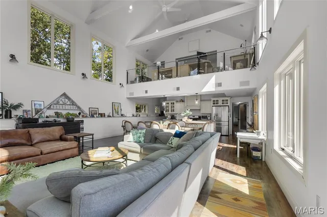 $799,000 | 8135 Hwy J, Perryville, MO 63775