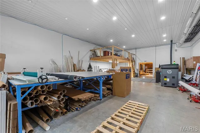 $799,000 | 8135 Hwy J, Perryville, MO 63775