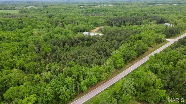 $799,000 | 8135 Hwy J, Perryville, MO 63775