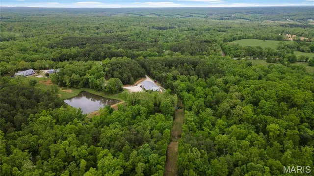 $799,000 | 8135 Hwy J, Perryville, MO 63775