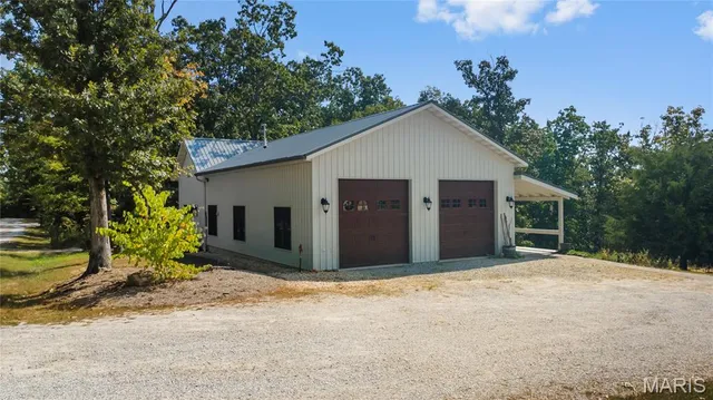 $799,000 | 8135 Hwy J, Perryville, MO 63775