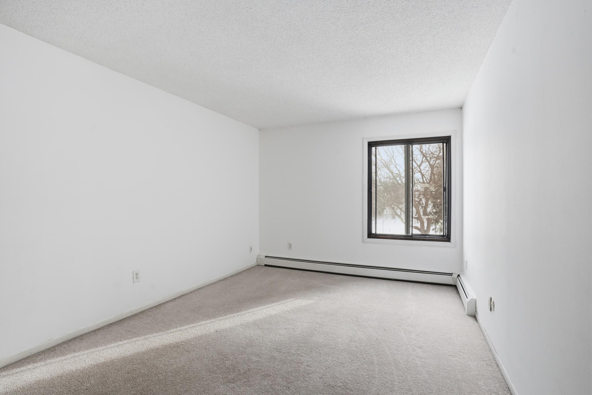 4130 Rahn Road, Unit 206 St. Paul, MN 55122 - Photo 13 of 28
