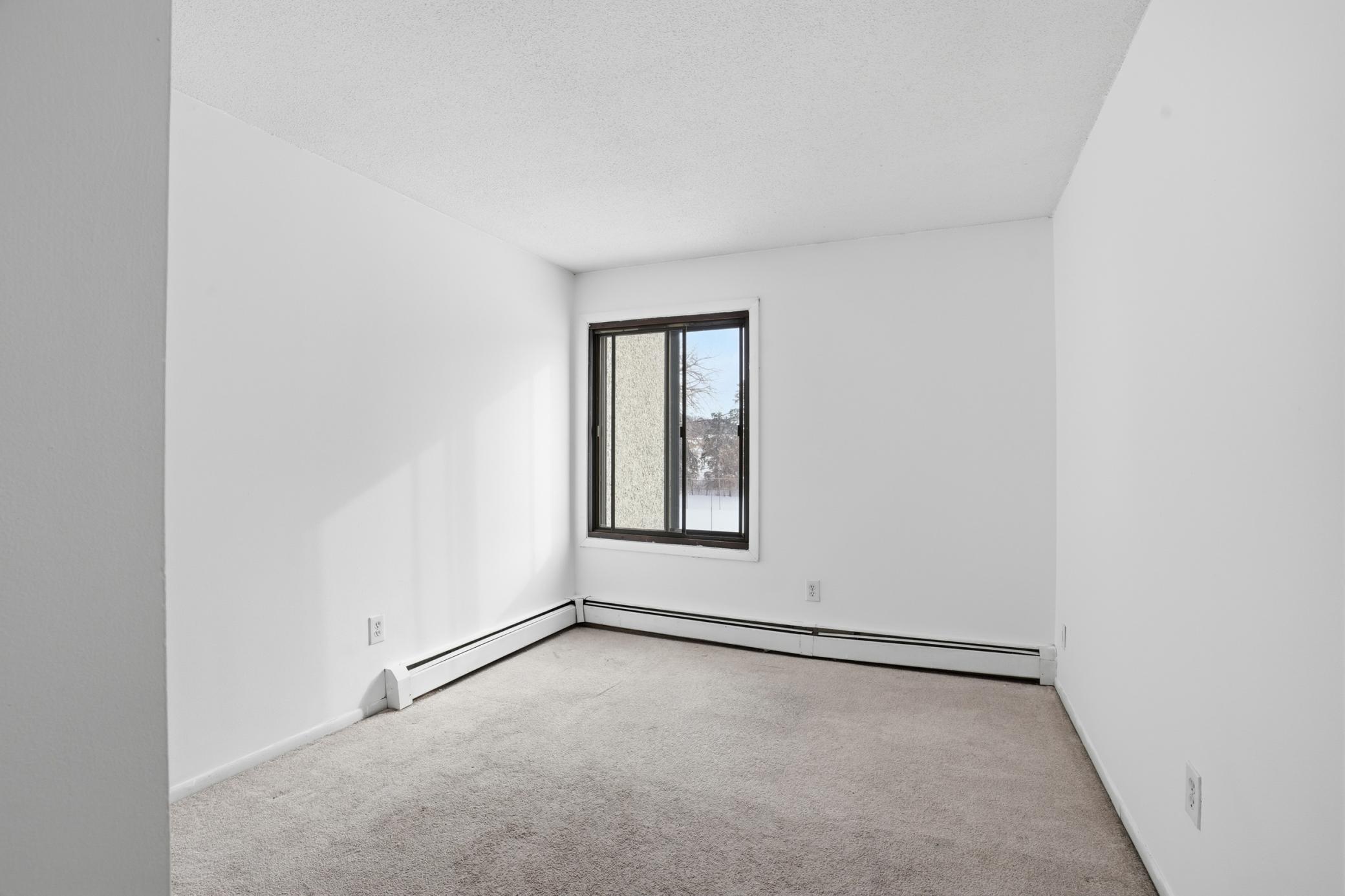 4130 Rahn Road, Unit 206 St. Paul, MN 55122 - Photo 15 of 28