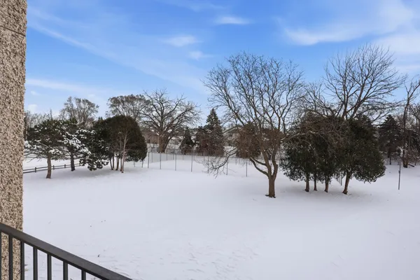 $120,000 | 4130 Rahn Road, Unit 206, Eagan, MN 55122