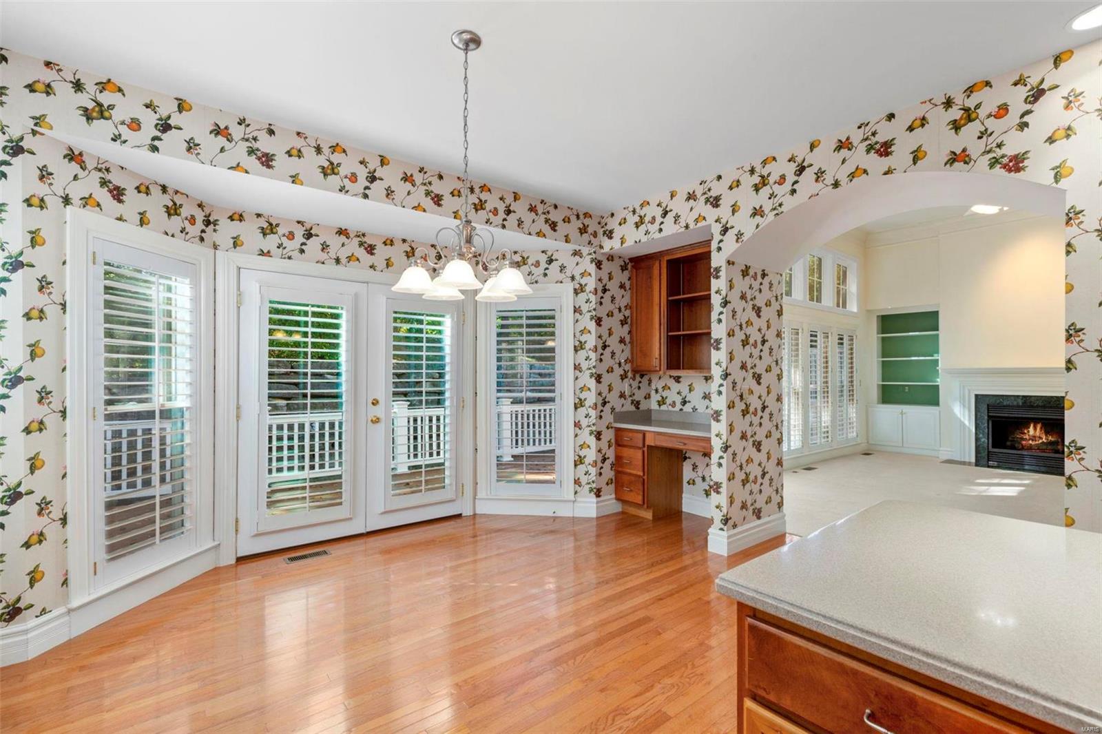 805 Stonebluff Court Chesterfield, MO 63005 - Photo 14 of 23