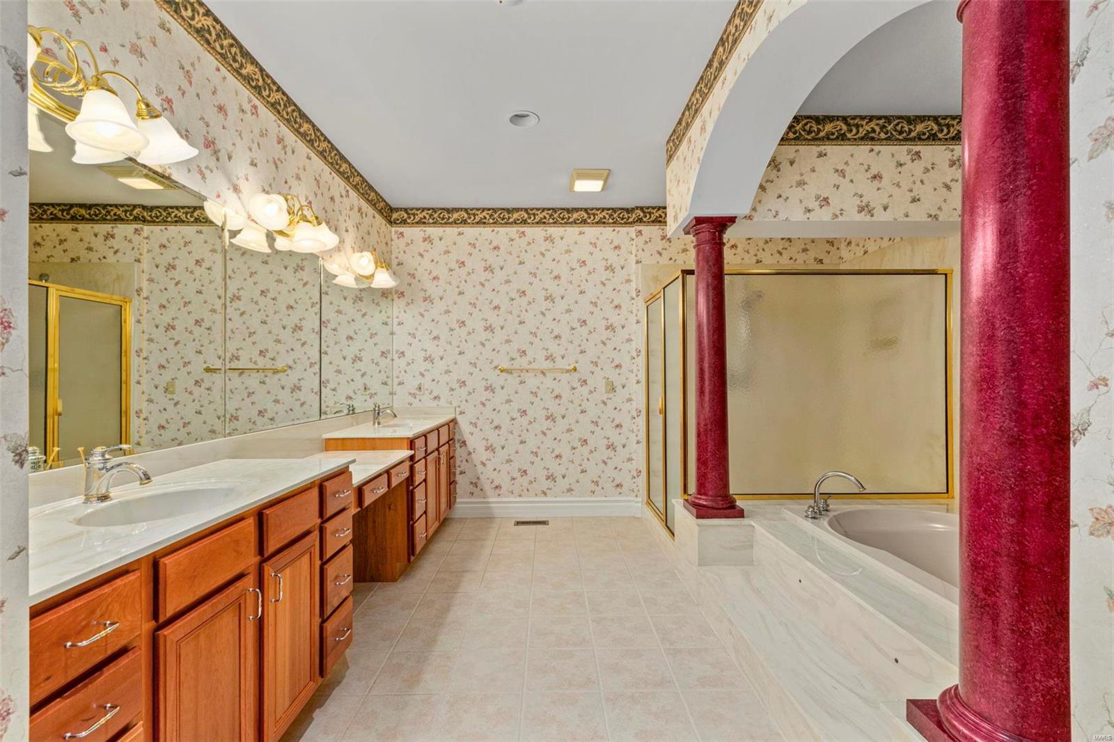 805 Stonebluff Court Chesterfield, MO 63005 - Photo 16 of 23